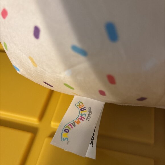 Squishmallows 10" Kiks Happy‎ Birthday Cake with Candle - Picture 5 of 5